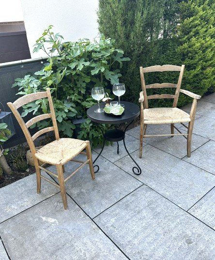 Sedie: aLte  HoLz  TeSSiNersTühLe – Usato da Winkel venduto da zeho 7