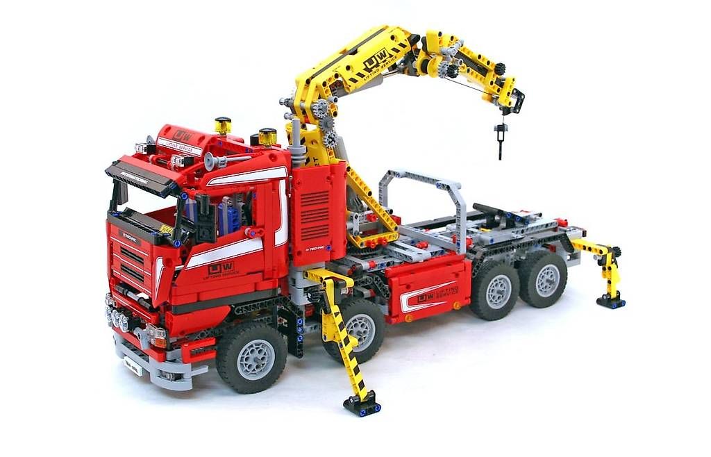 Lego Kit di costruzioni: Lego technic 8258 Camion grue rouge – Usato da St-Imier venduto da legoforce