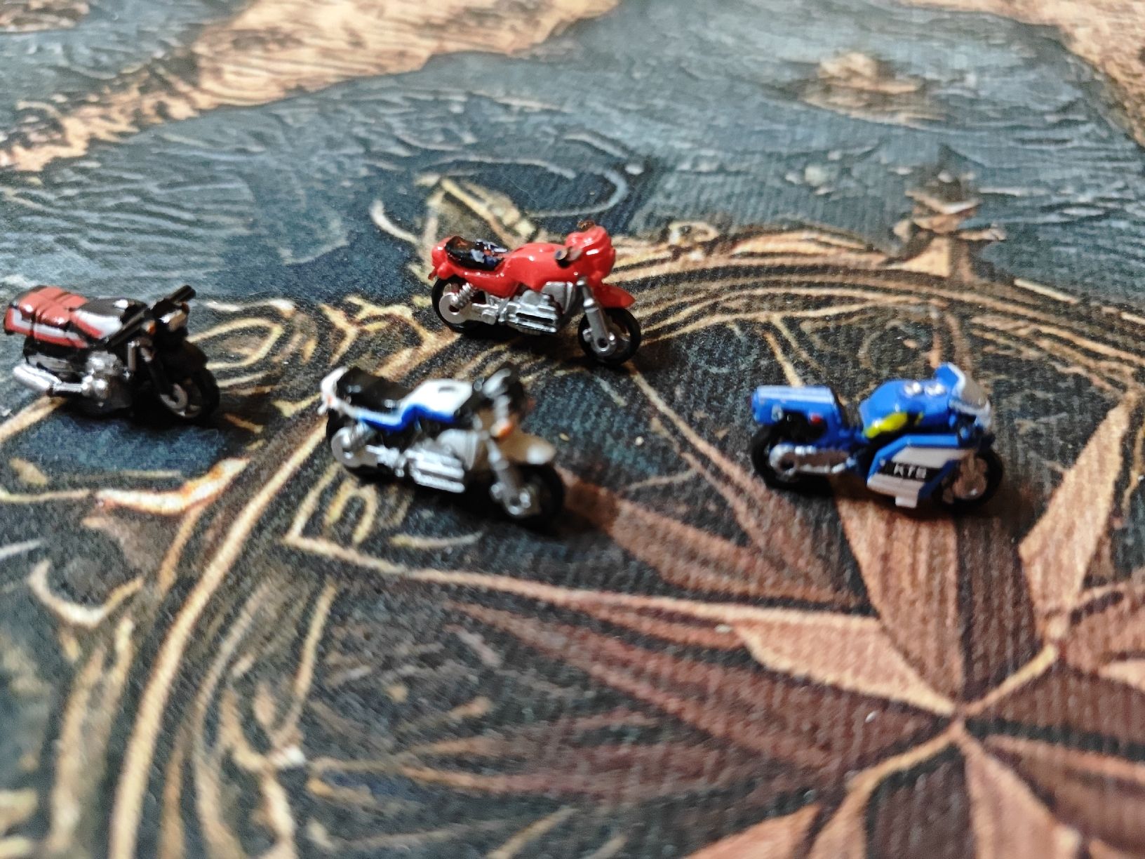 Micro Machines Spielzeuge: Micro Machines Motorrad – Gebraucht aus Wittenbach von stefange 1