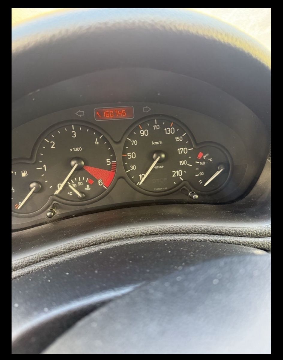 Peugeot Autos: Peugeot 206  – D'occasion à St. Gallen par Temiibenz 4
