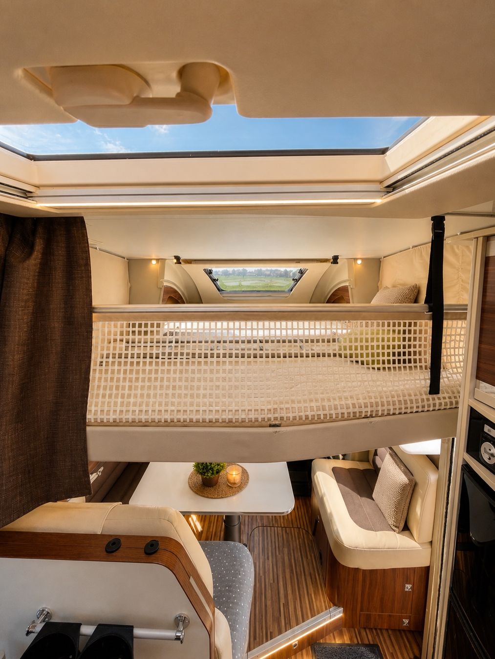 Adria Veicoli da campeggio: Adria Matrix Plus M 670 expertise 2026 auto. – Usato da Bulle venduto da dom_wb69 6