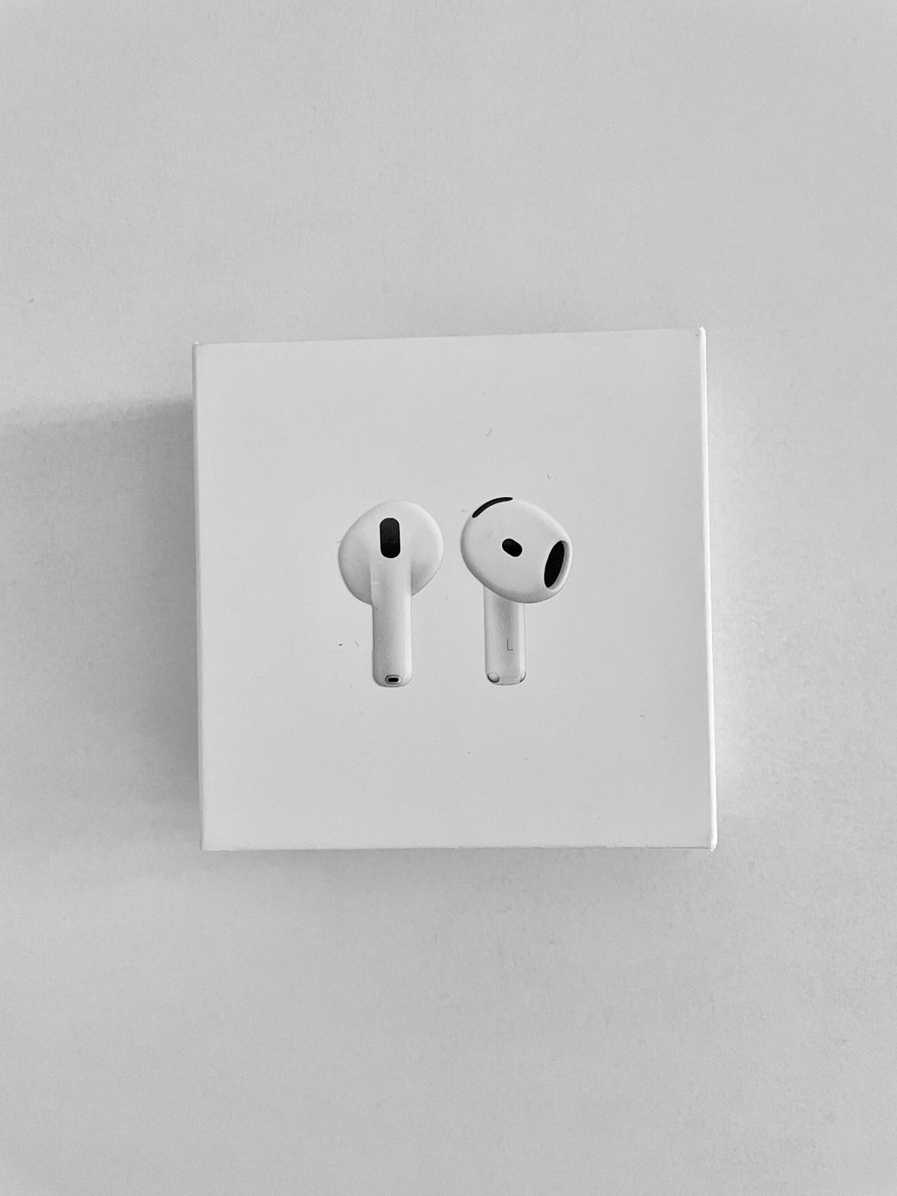 Apple Cuffie: AirPods 4 – Usato da La Chaux-de-Fonds venduto da Namiral