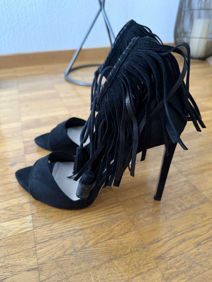 Zara Scarpe da donna: Noch nie getragene Heels mit Fransen :) – Nuovo (secondo la descrizione) da Meilen venduto da TK_ 1