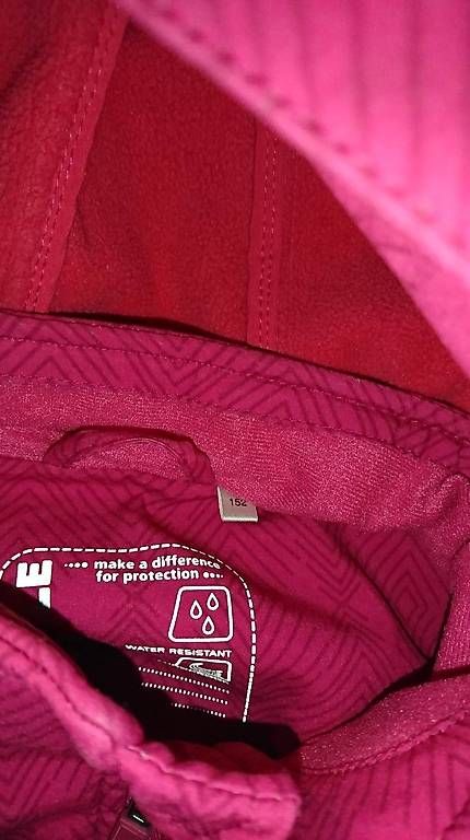 Giacche & Cappotti: Veste fille T 152 Rose – Usato da Ste-Croix venduto da tougaz 1