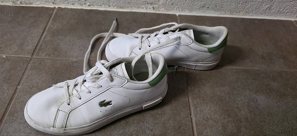 Chaussures garçon: Lacoste Schuhe 32 – D'occasion à Obergerlafingen par Nismo08 3