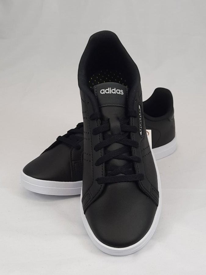 Adidas Damenschuhe: ADIDAS COURTPOINT BASE Black Sneaker Gr. 40 2/3 – Neu und originalverpackt aus Seuzach von VT-Collections1 1