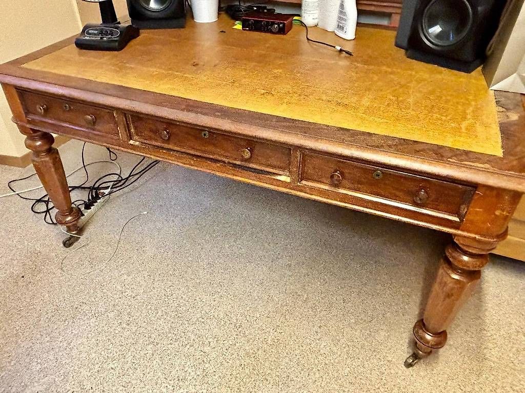 Tische: Grande table ancienne en bois massif – Gebraucht aus Monthey von RAHAAON 2