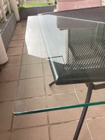 Dreieckiges Glas Tablar
