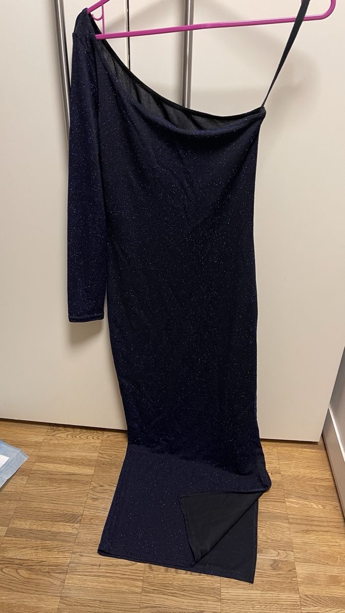 Vestiti: Elegantes Abendkleid mit Glitzer - Einarm-Look, Grösse M – Usato da Zürich venduto da Belisimo