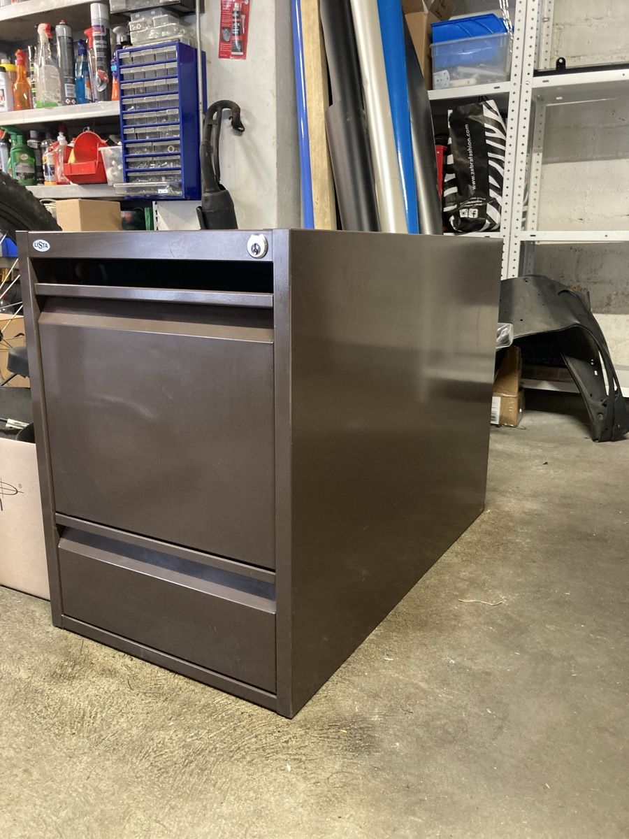 Lista Armoires: Lista Aktenschrank / Korpus – D'occasion à Nidau par alpa83 1