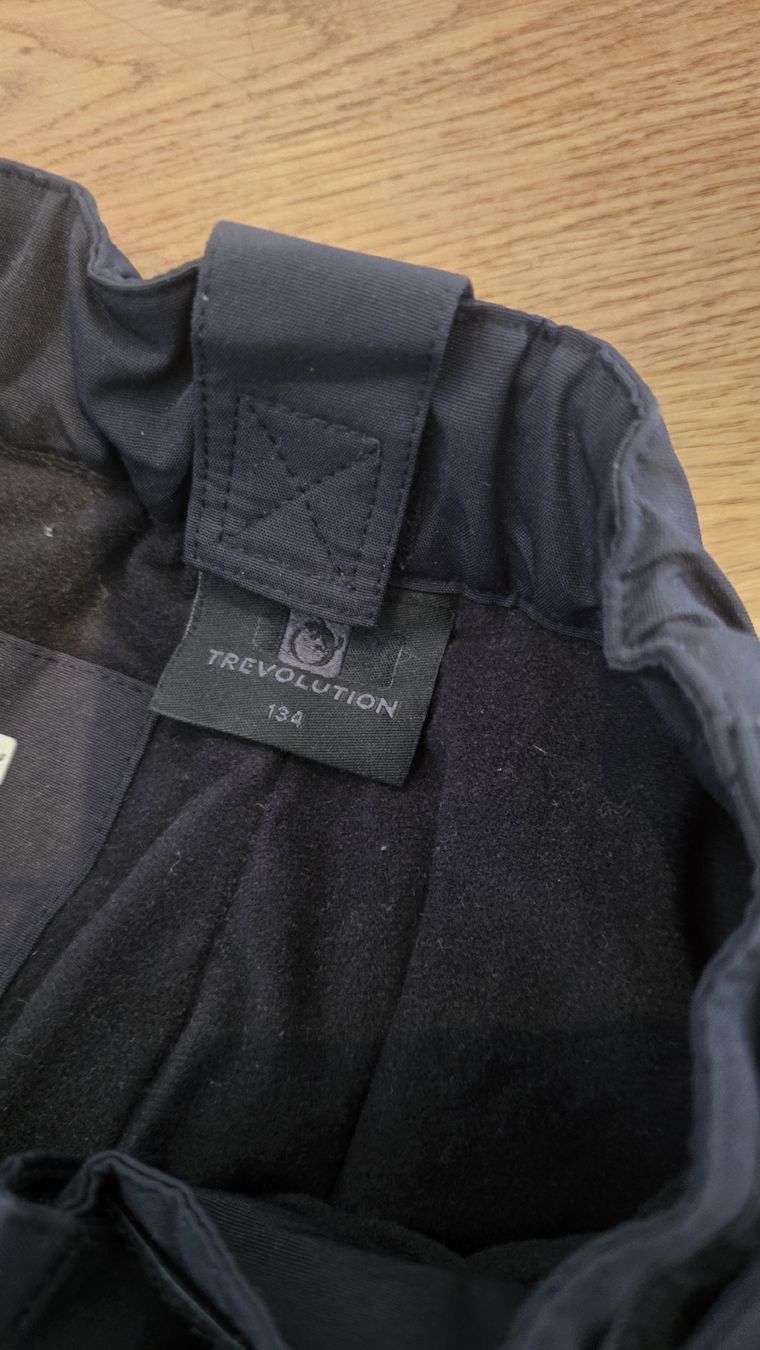 Trevolution Hosen: Skihose schwarz Grösse 134  – Gebraucht aus Dietikon von alanda01 2