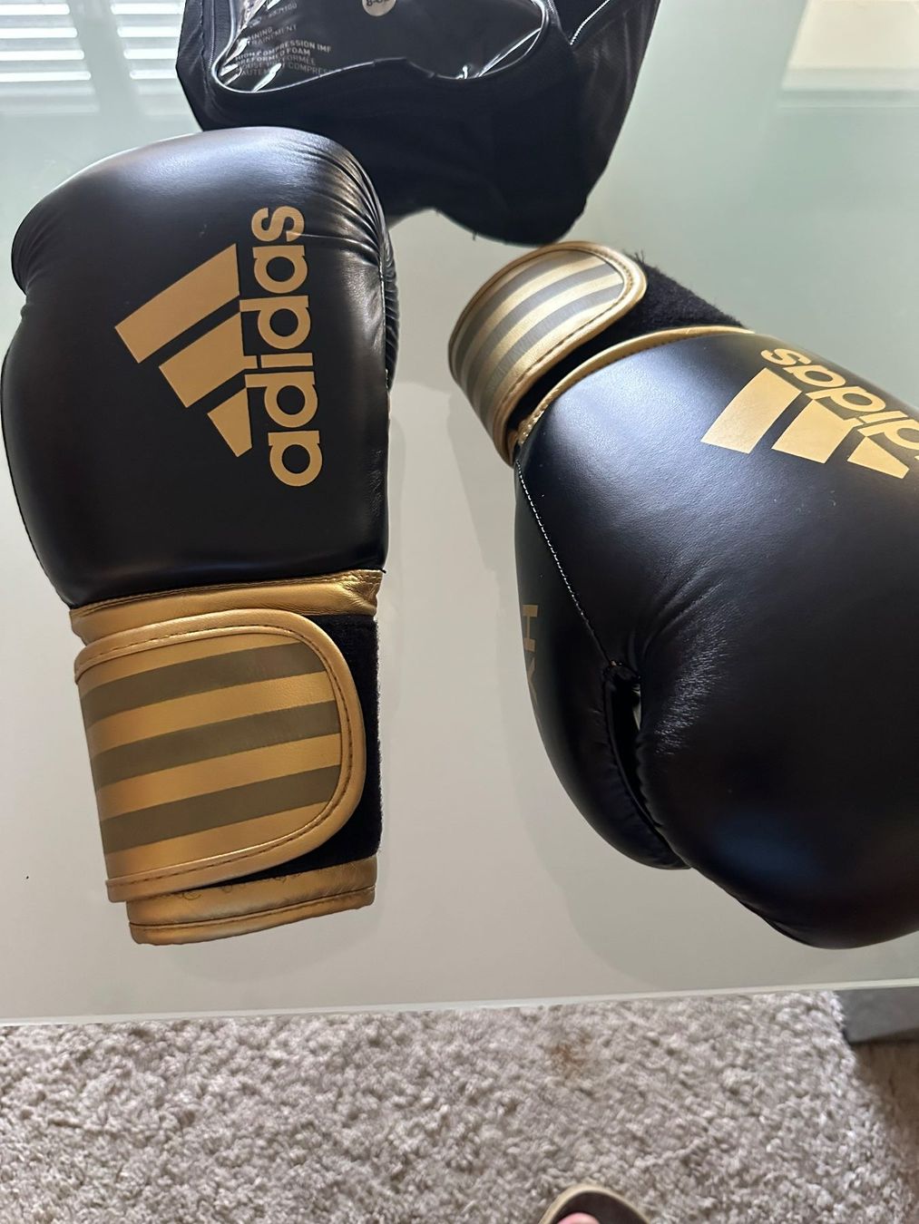 Adidas Gants & mitaines : Hybrid 100 Boxing Glove – Neuf avec emballage d'origine à Muri AG par bn-it 1
