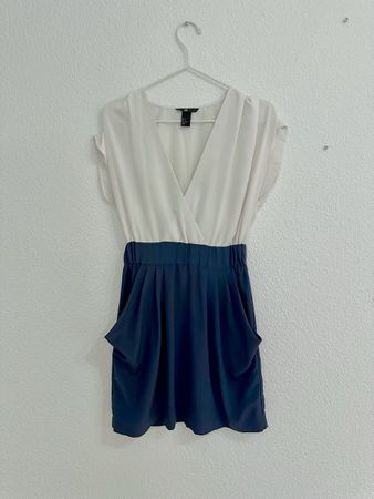 Kleid