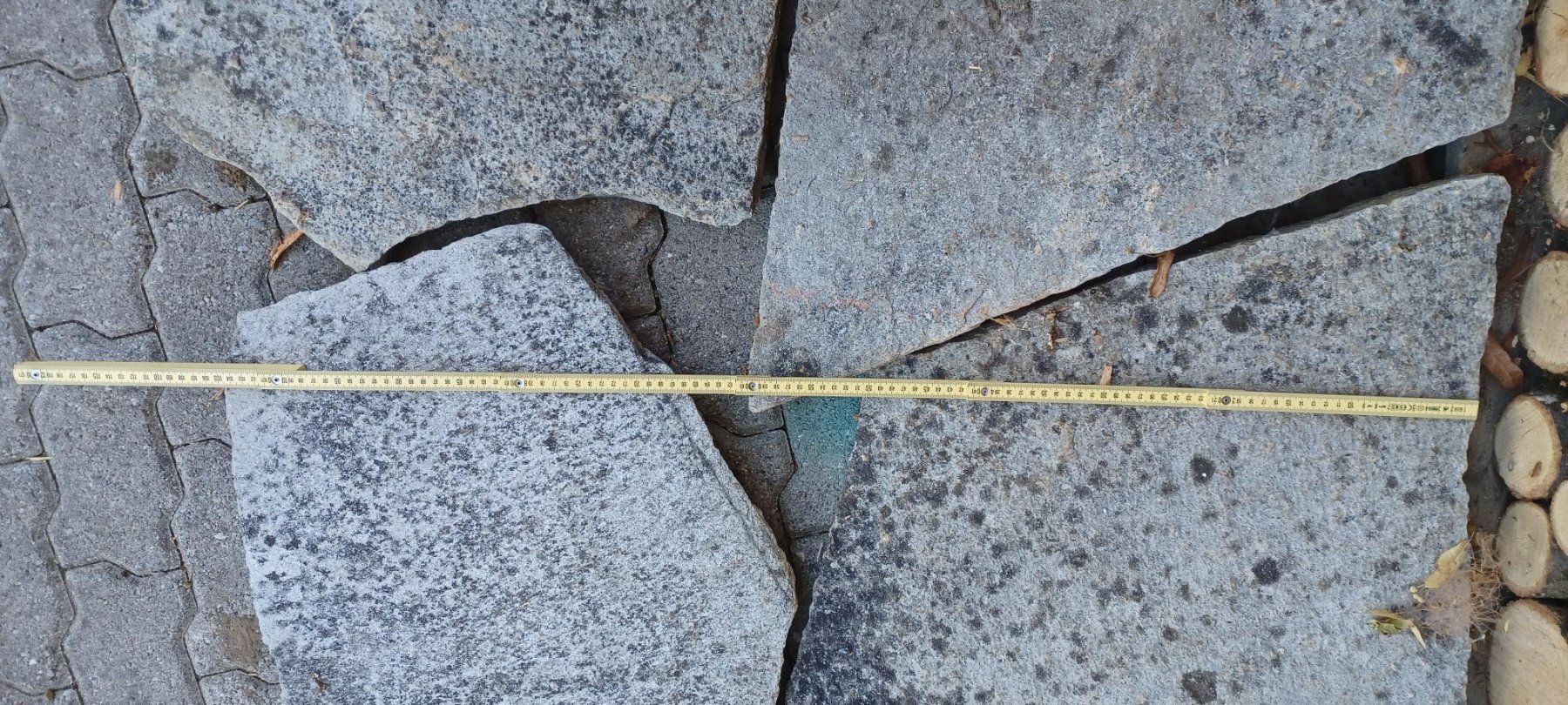 Revêtements de sol: Granitsteinplatten – D'occasion à Müllheim Dorf par Agami123 1