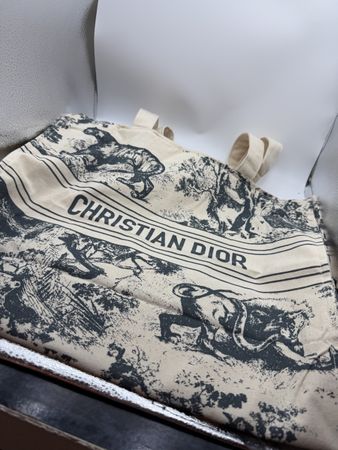 Dior Riviera Tote Bag Cream/Black Canvas GWP