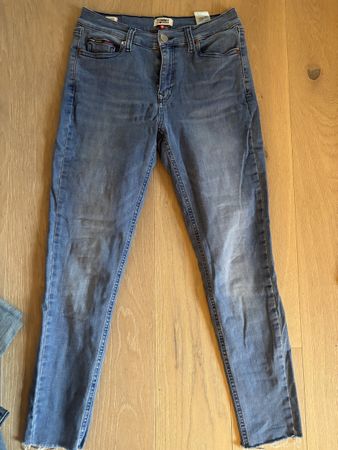 Tommy Hilfiger Jeans, Skinny, Gr. 28, hellblau