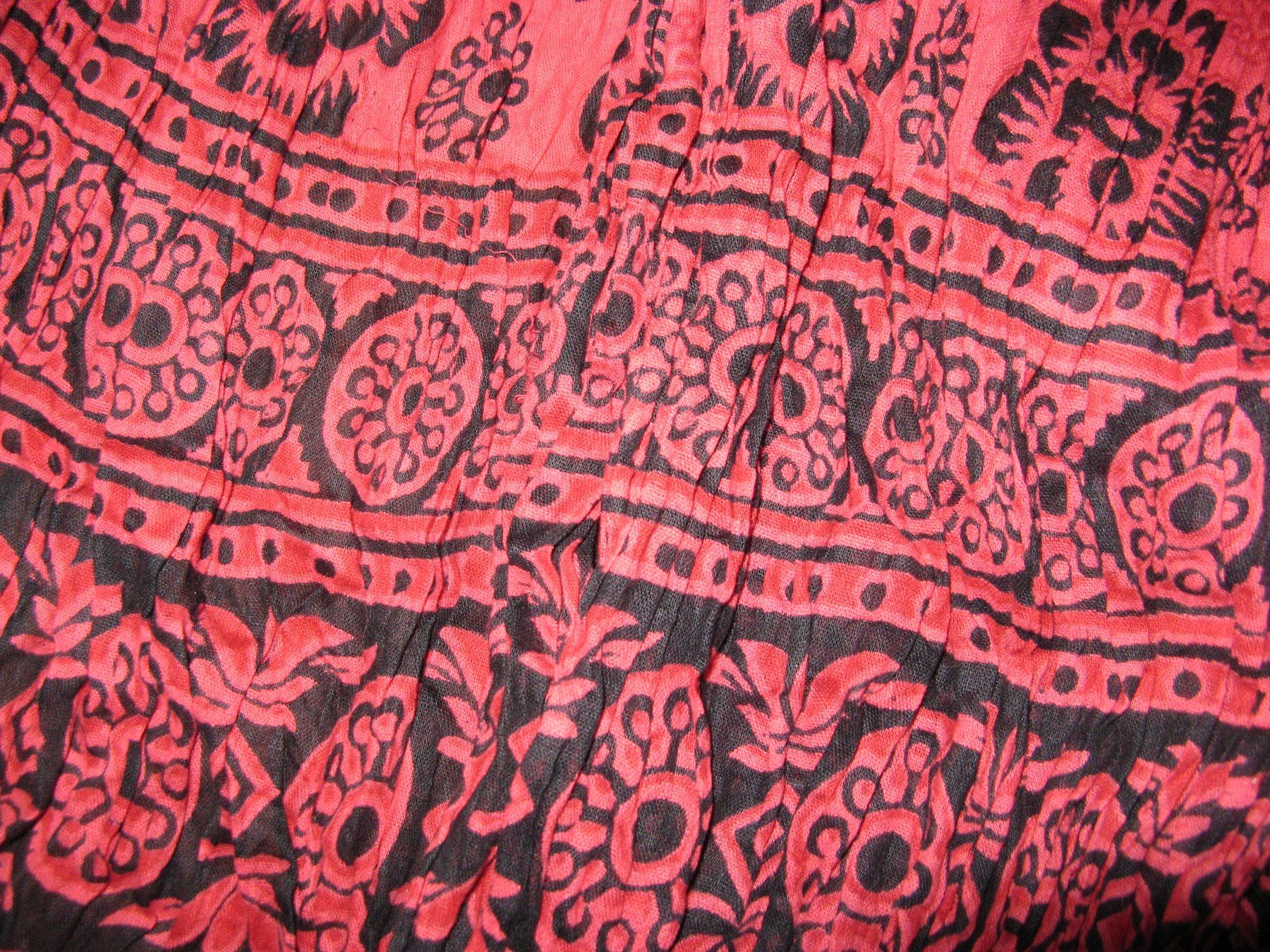Foulard & Sciarpe: Roter Schal aus Indien – Nuovo (secondo la descrizione) da Zürich venduto da apil 4
