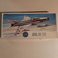 3188 ... MIG-21 ... Airfix 02024