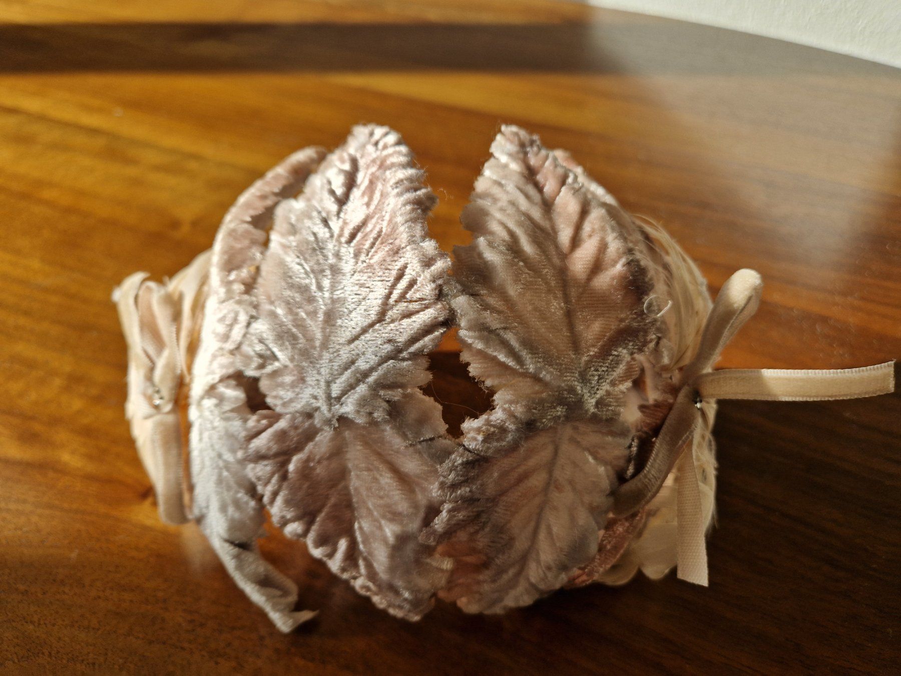 Accessori per capelli: Samtweicher Vintage Haarschmuck – Usato da Bern venduto da Antikbatik 5