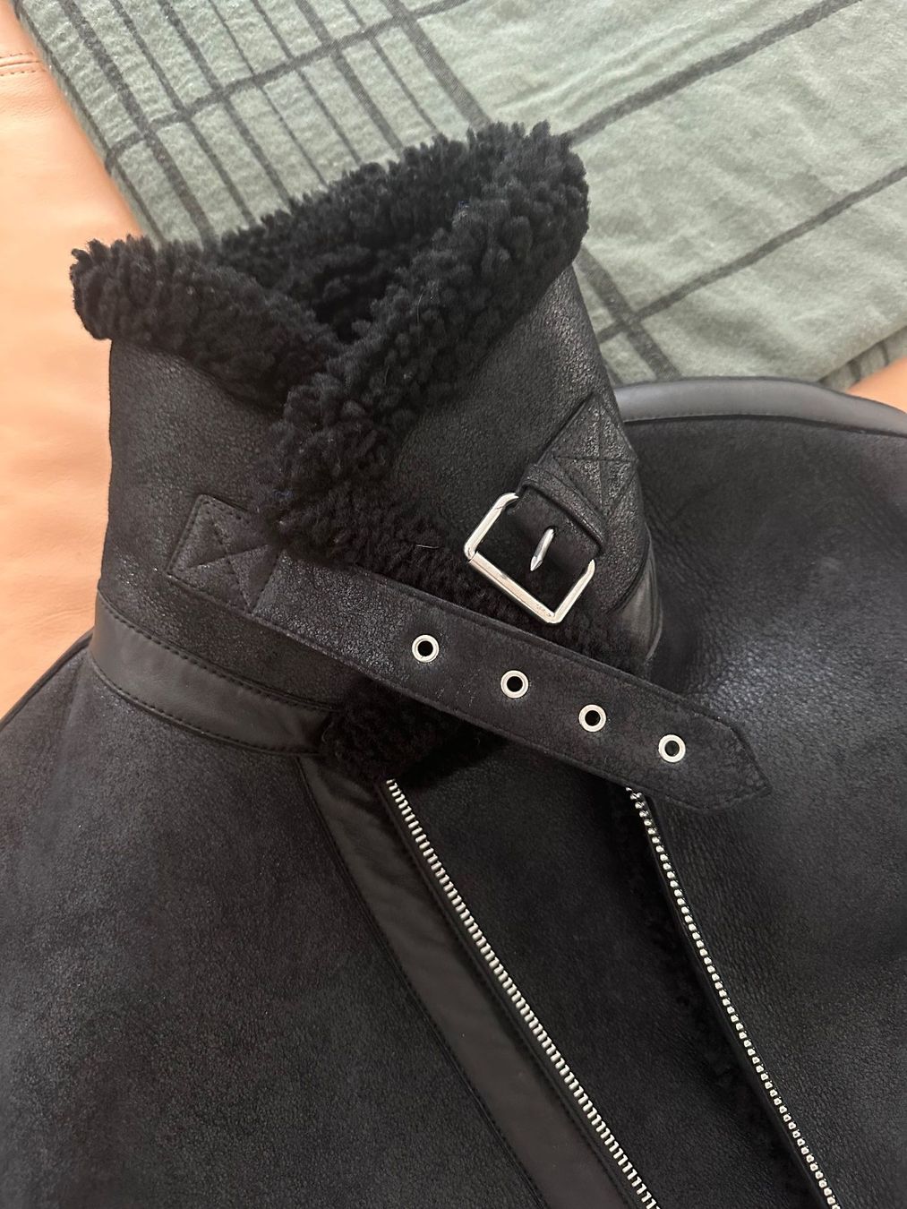 Acne Studios Vestes: Acne Shearling Lederjacke/Lammfell, schwarz, 52/M-L – D'occasion à Zürich par Michael_CK 1