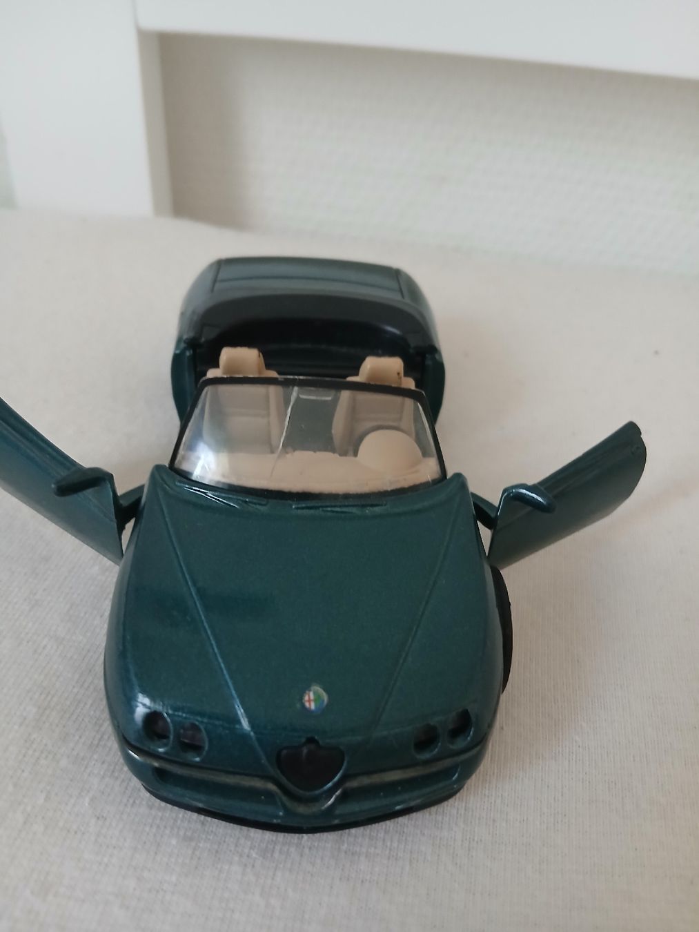 Alfa Romeo Modellini d'auto: Alfa Romeo model auto zum austelen  – Nuovo (secondo la descrizione) da Balsthal venduto da Marica75 6