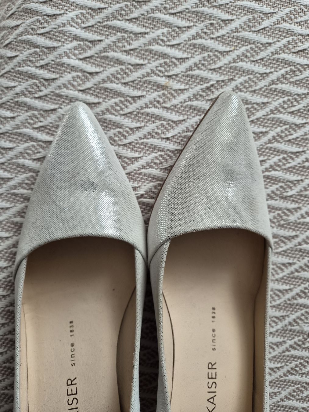 Kaiser Scarpe da donna: Peter Kaiser Pumps on Silber Gr.37 1/2 – Usato da Frenkendorf venduto da Moon111 5