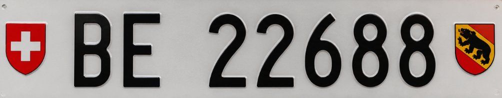 Insegne: Kontrollschild BE 22688 – Usato da Biel/Bienne venduto da orpundgarage