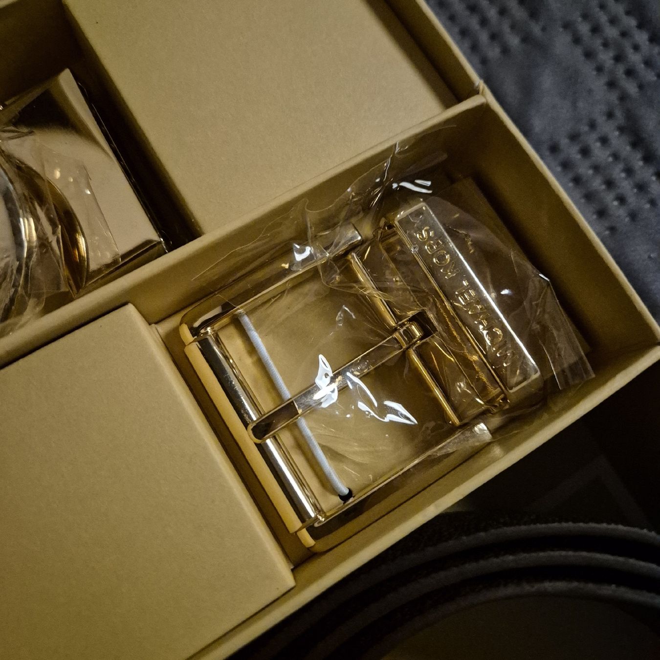 Michael Kors Gürtel: Set cintura Michael Kors nuova – Neu und originalverpackt aus Rancate von sarah357 2