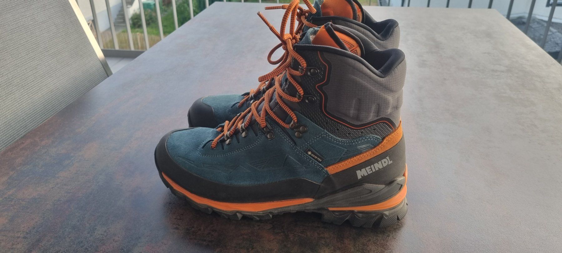 Meindl Chaussures hommes: Meindl Air Revolution 4.6  Gr.44,5 – D'occasion à Pfeffikon LU par Andy1969