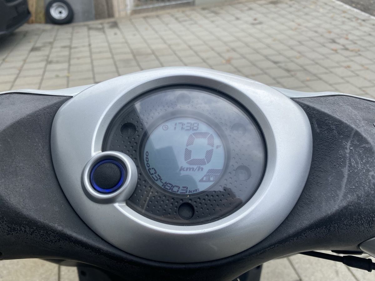 Yamaha Scooters: Yamaha YN50F – Defekt aus Bennau von Rennzwerg 4