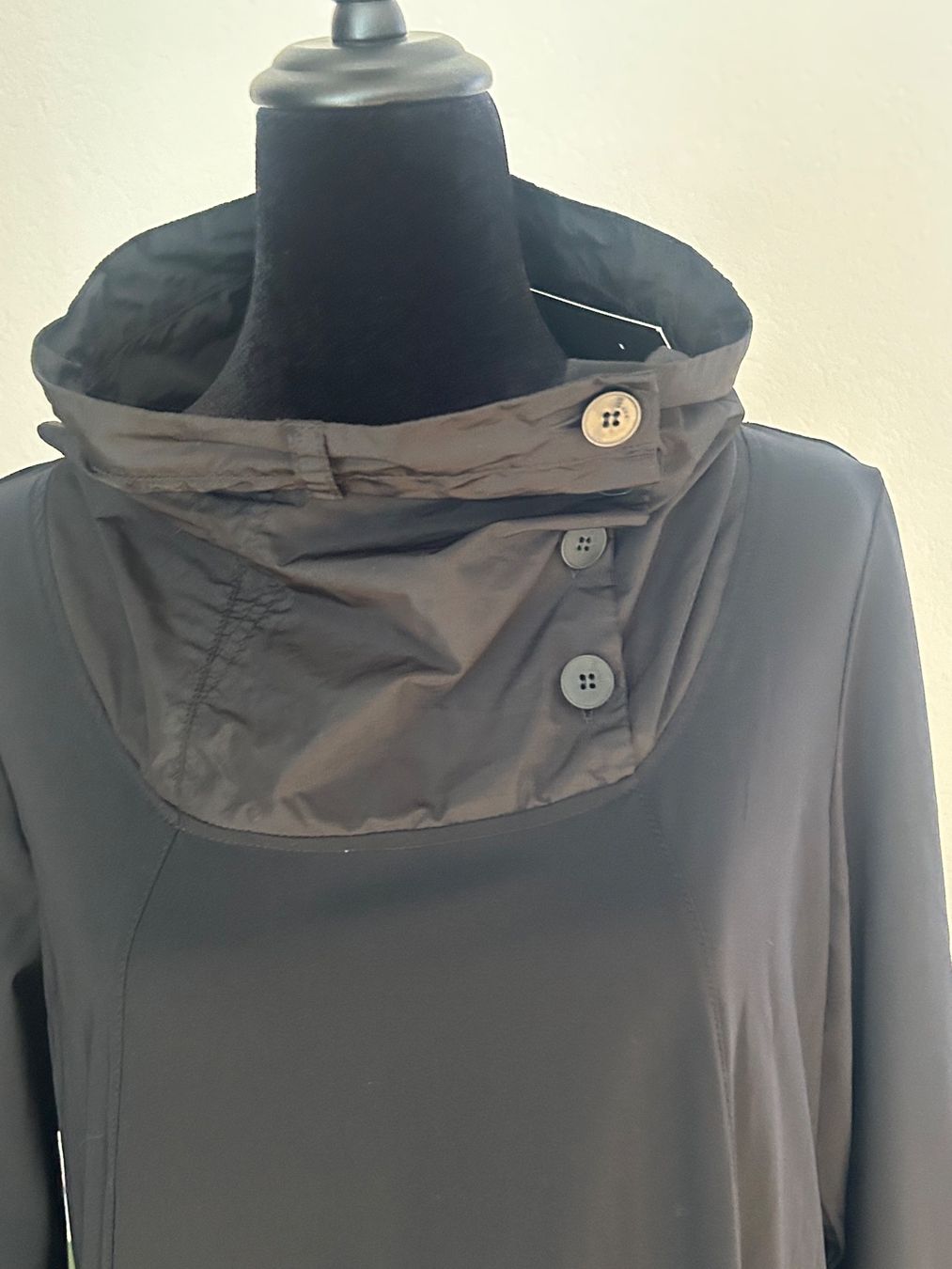 Vestiti: Robe noire – Nuovo e nell'imballaggio originale da Val-d'Illiez venduto da Dombou 1
