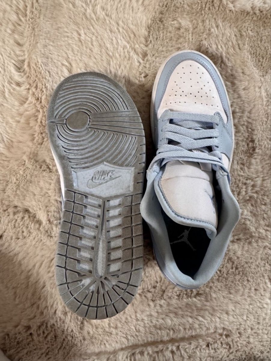 Jordan Scarpe da donna: Jordan 1 Low White Ice Blue – Usato da Netstal venduto da Djukaxgajic01 4