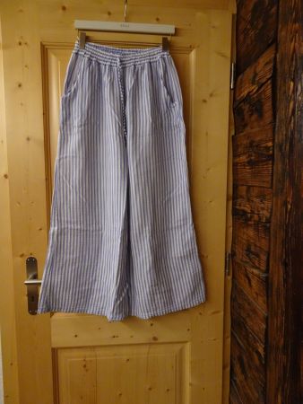 Blau-weisse Hose aus Baumwolle Gr. M - 42670