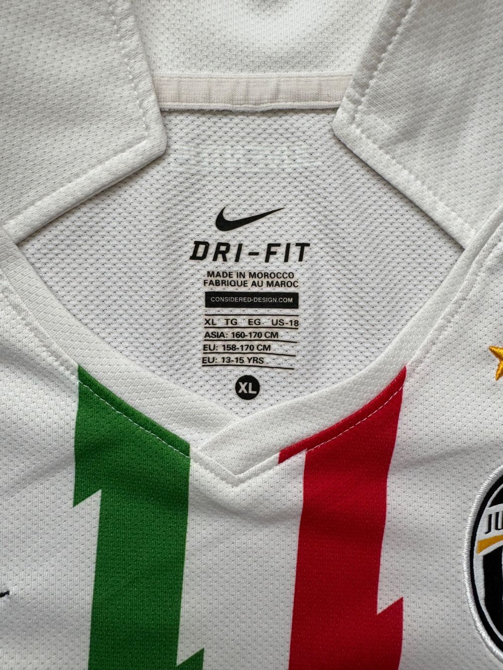 Scarpe, pantaloni & magliette da ginnastica: Juventus Jersey – Usato da Dielsdorf venduto da nicolicious 1