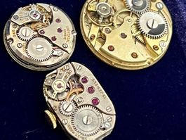Lot de mouvement de montres anciennes_Universal