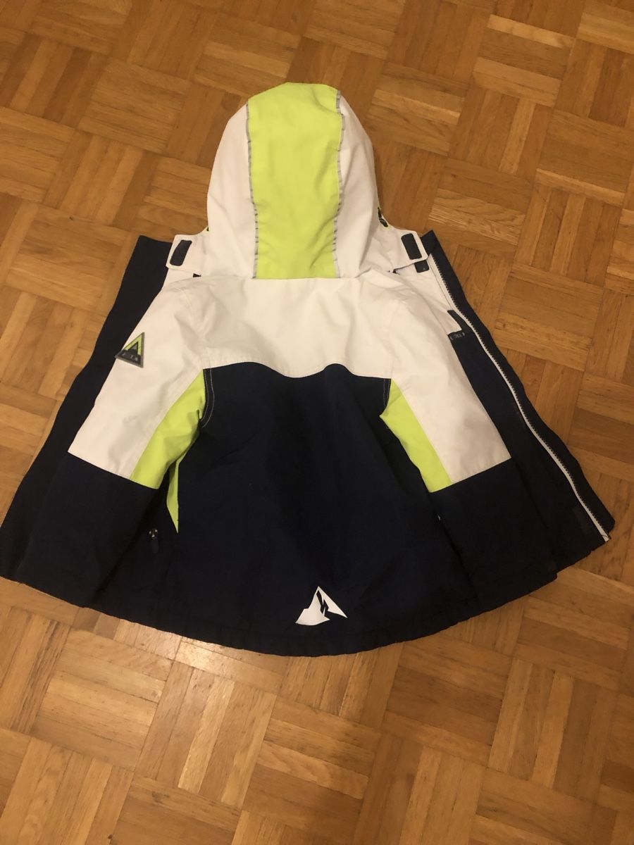 Giacche: Regenjacke Größe 104 – Usato da Adliswil venduto da rossoelmare 1