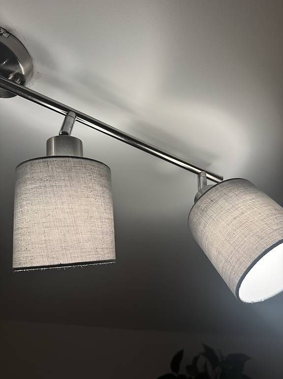 Lampade: Lampe Schlafzimmer – Usato da Däniken SO venduto da debii_1999 1