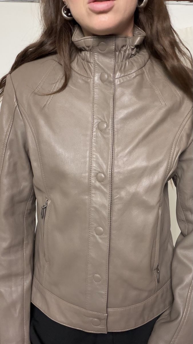 Jacken: Vintage Brown leather jacket  – Gebraucht aus Knonau von Grapesvintage 5