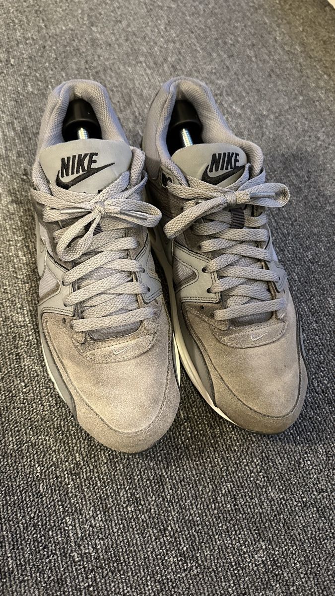 Nike Scarpe da uomo: Nike Air Max Hommes taille 42.5 – Usato da Bulle venduto da LeMoleson 2