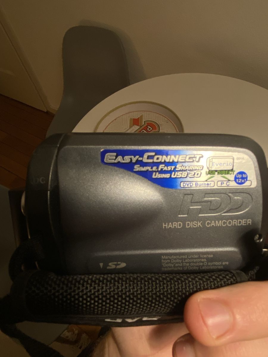 JVC Videocamere: JVC GZ-MG37E Hard Disk Camcorder – Usato da Basel venduto da rob_t87g 2