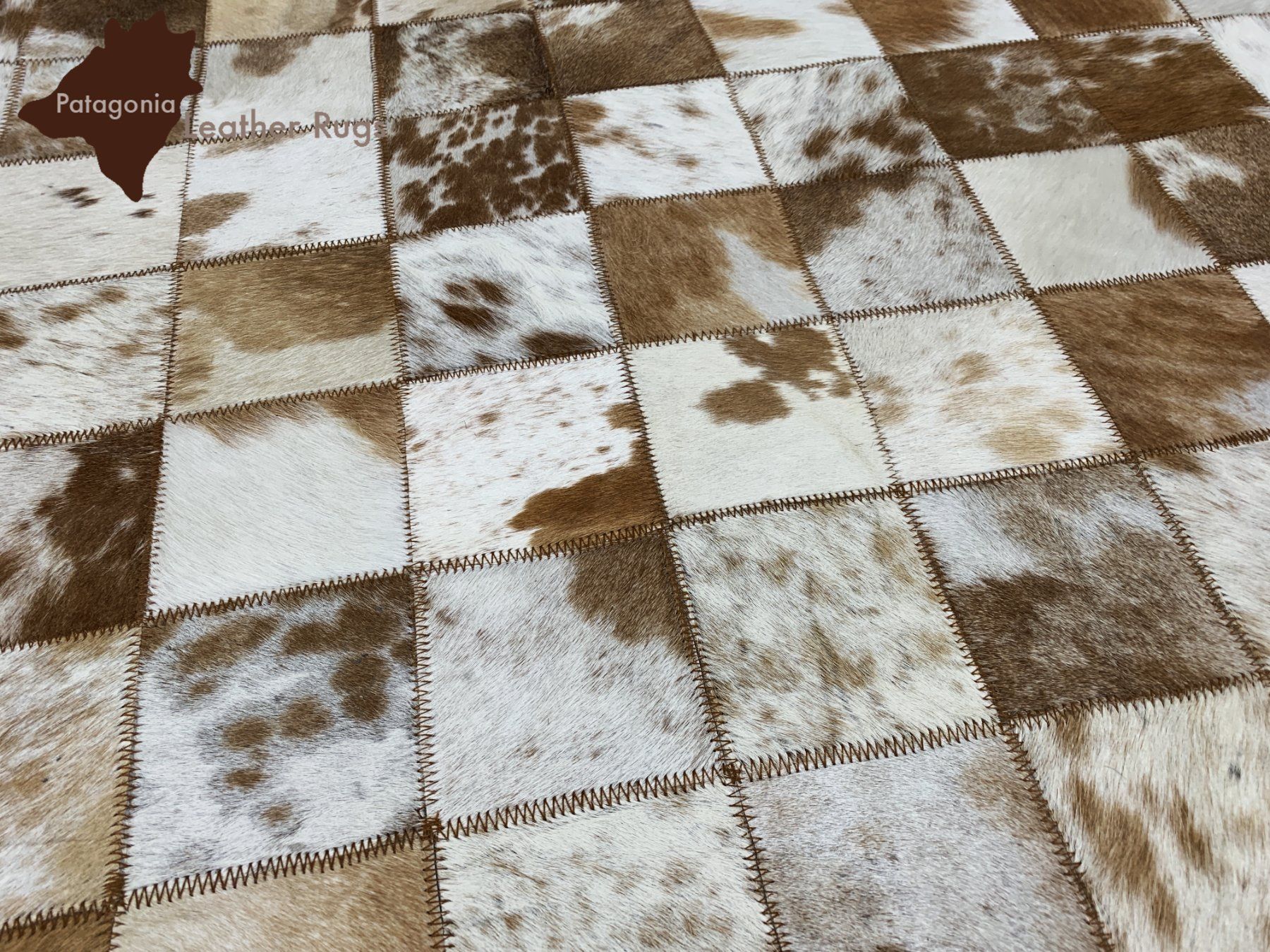 Teppiche: Kuhfell Teppich Patchwork – Neu und originalverpackt aus Arbedo von patagonialeatherrugs 5