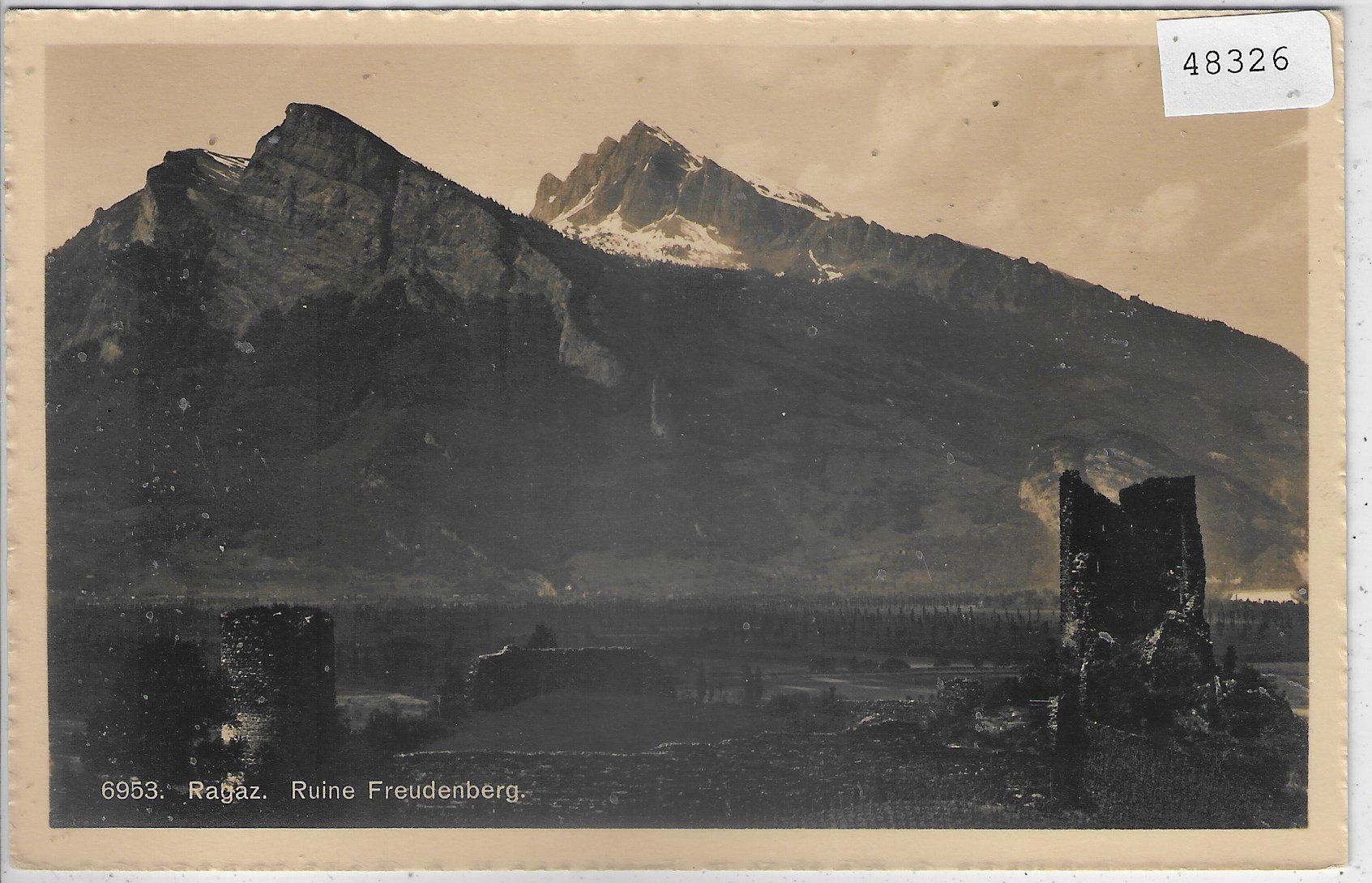 Cartes postales: Bad Ragaz - Ruine Freudenberg – D'occasion à Ettingen par Kartenplanet
