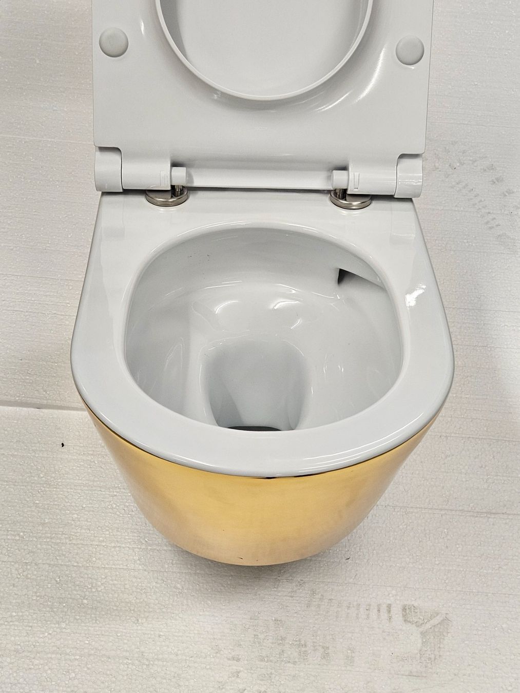 WC: Catalano WC – D'occasion à Dättwil AG par Filippo.P 1