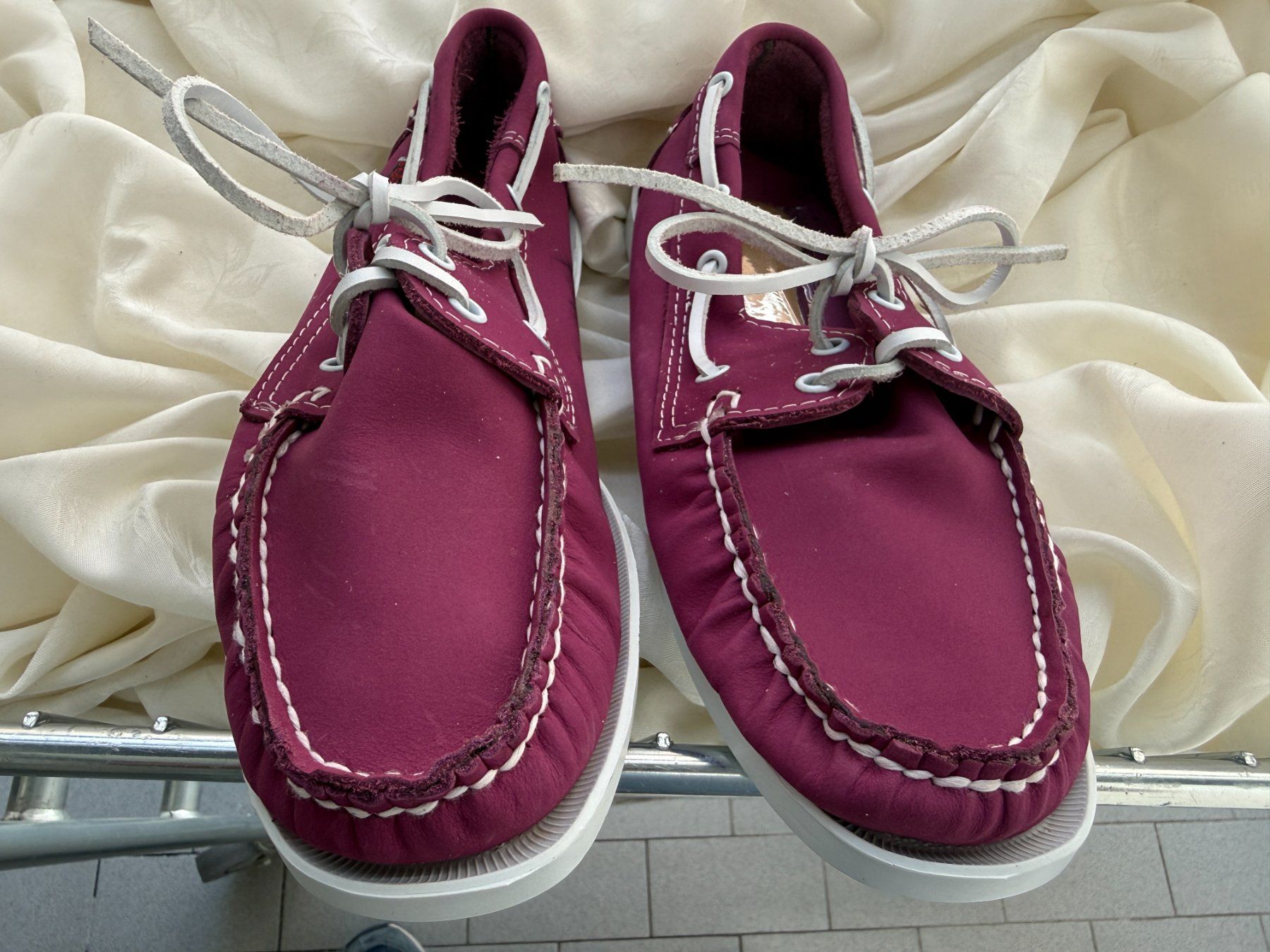 Scarpe da uomo: Schuhe Grösse 42 - Pflaumenfarben - NEU – Nuovo e nell'imballaggio originale da Vacallo venduto da cri_229f 2