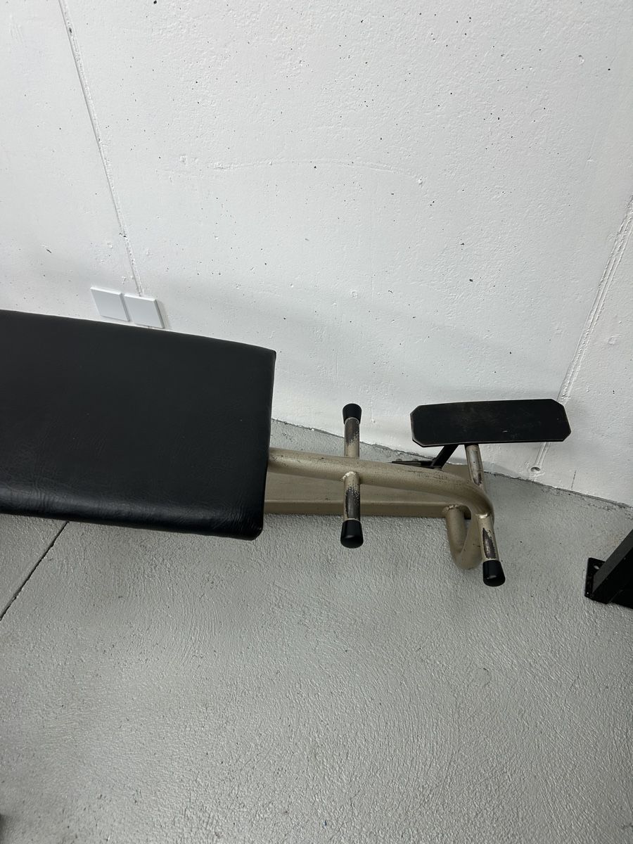 Hometrainer: Schnell pullover machine – Gebraucht aus Locarno von Berserkr96 2