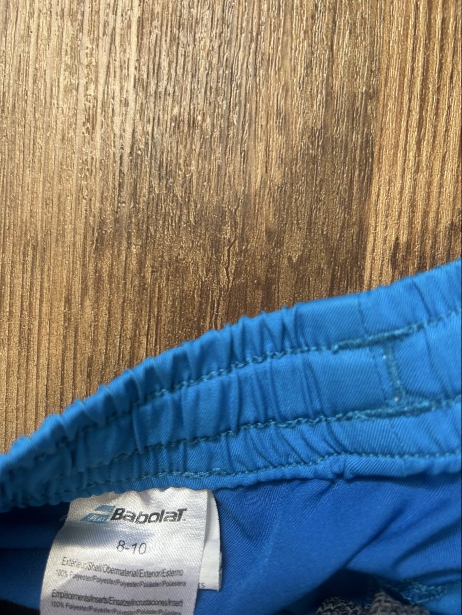 Lotti & Set di vestiti: Babolat Short bleu taille 8-10  – Usato da Biel/Bienne venduto da Lorenzo2014 1