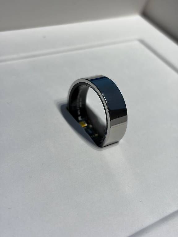 Anelli: Ultrahuman Smart Ring Air Space Silver size 11 - NUOVO – Nuovo e nell'imballaggio originale da Bosco Luganese venduto da frankhmila 1