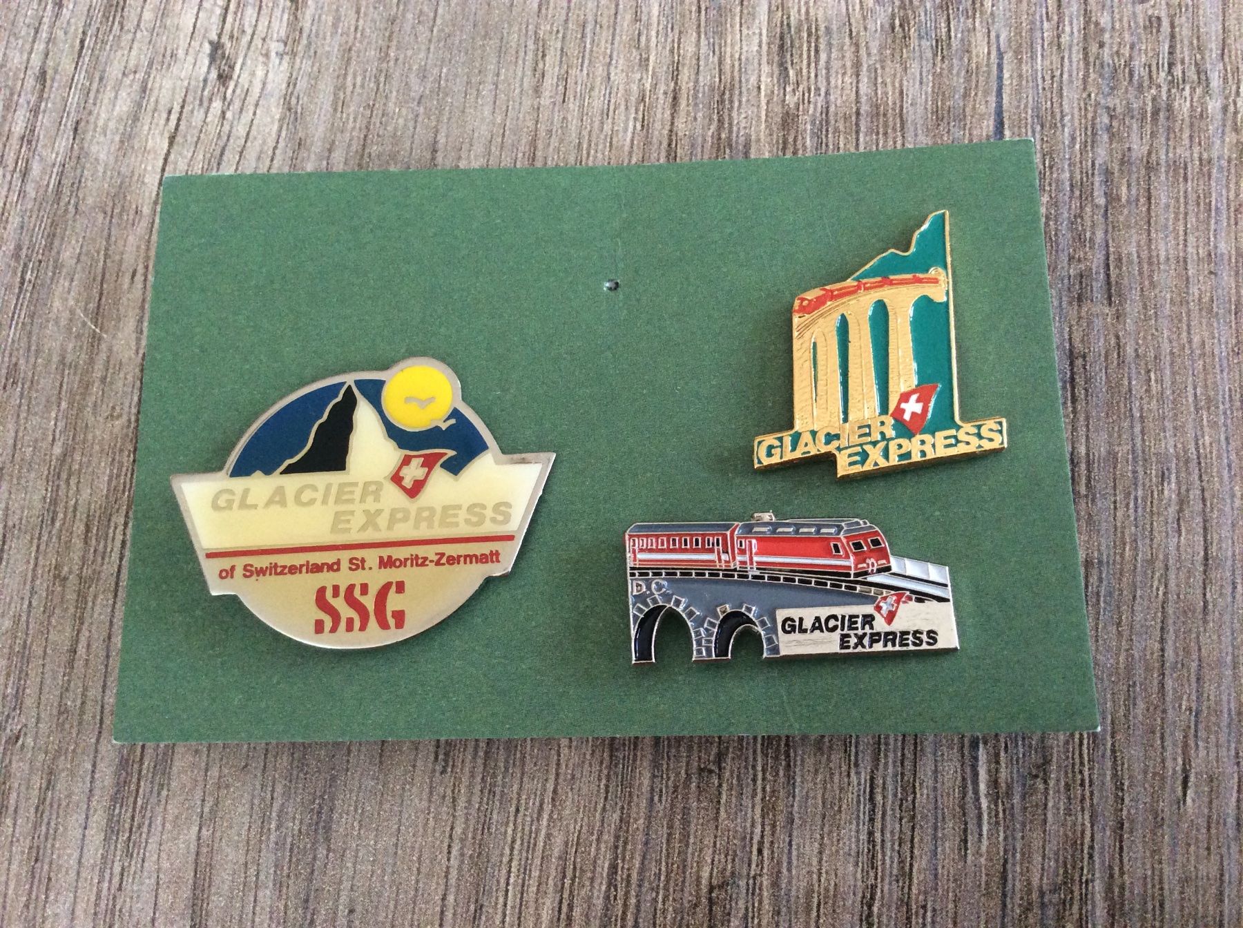 Placchette & Badge: 3 Pins - Glacier Express – Usato da Triesen / Liechtenstein venduto da Edgardo55