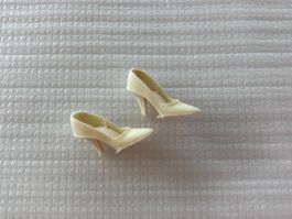 Vintage Barbie 1960s High Heels Japan Offwhite Closed Shoes