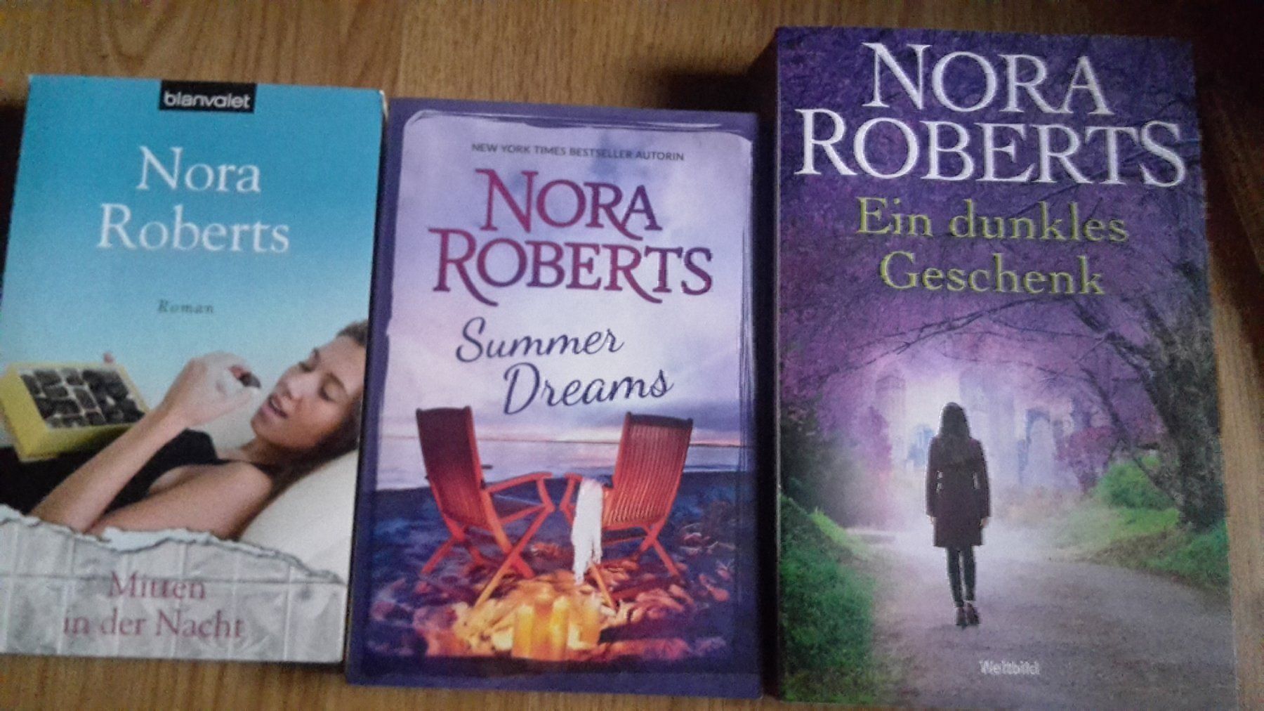 Bücher: 4 Romane von Nora Roberts  B18 – Gebraucht aus Schwarzenburg von Flamingo07 1